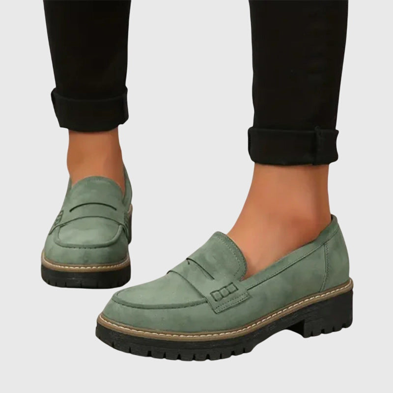 Destiny | Mocasines de Suede Atemporal para Mujeres | Comodidad y Estilo