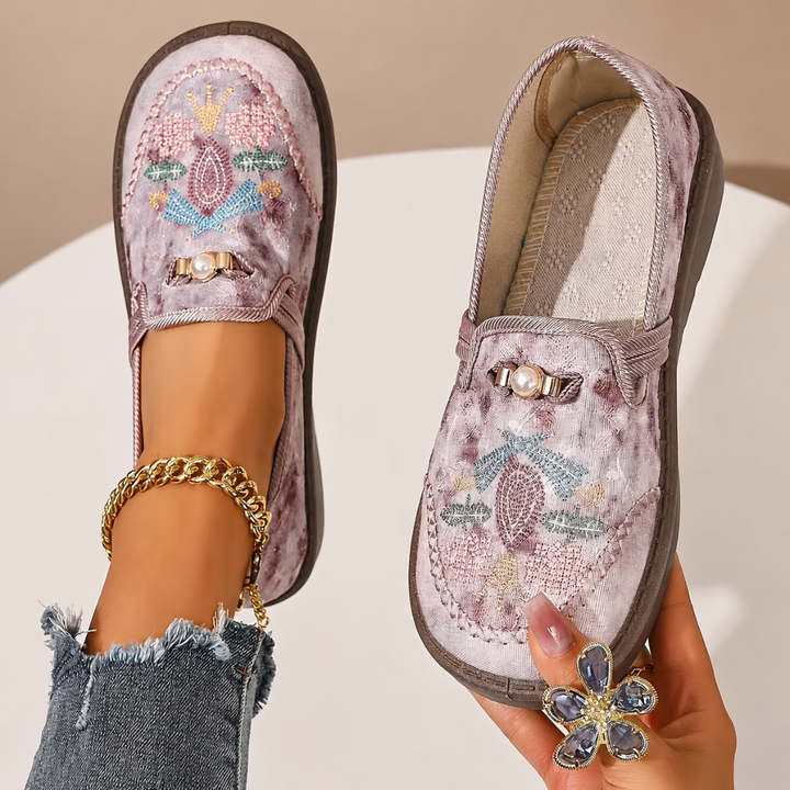 Kyra | Mocasines de Confort Vintage Bordados para Mujeres