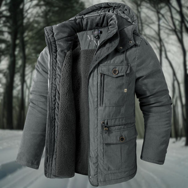 Chaqueta con capucha