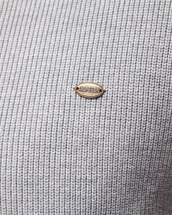 Sweater tejido con botones