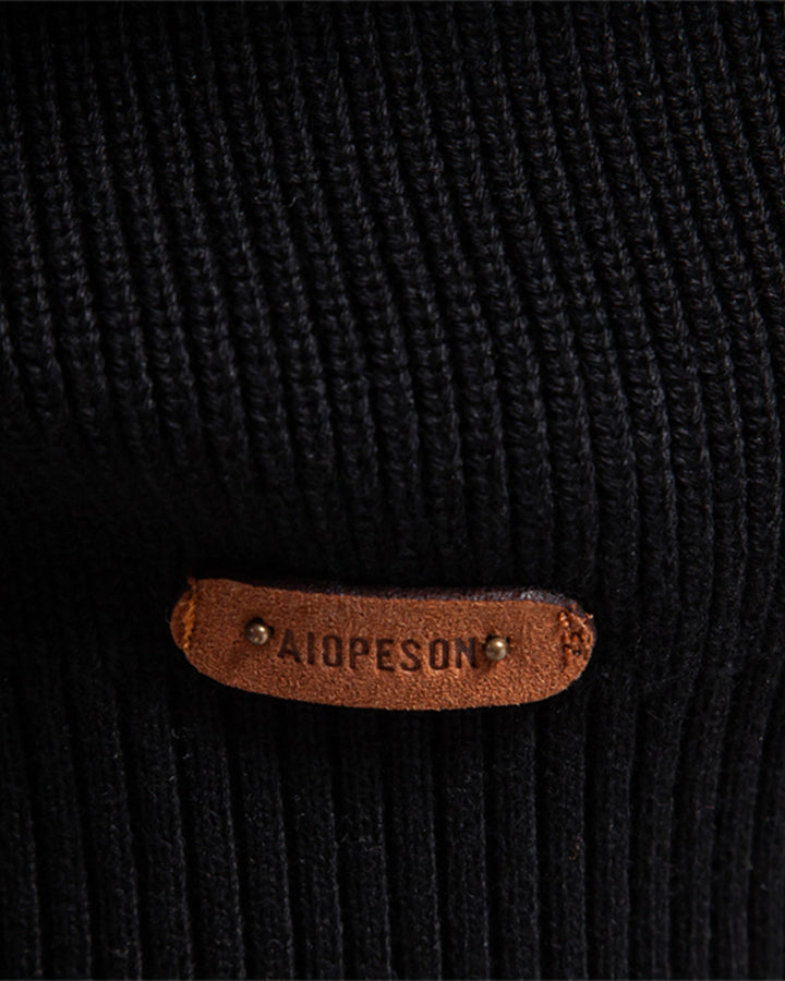Sweater tejido con botones
