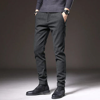 Pantalón ajustado elegante