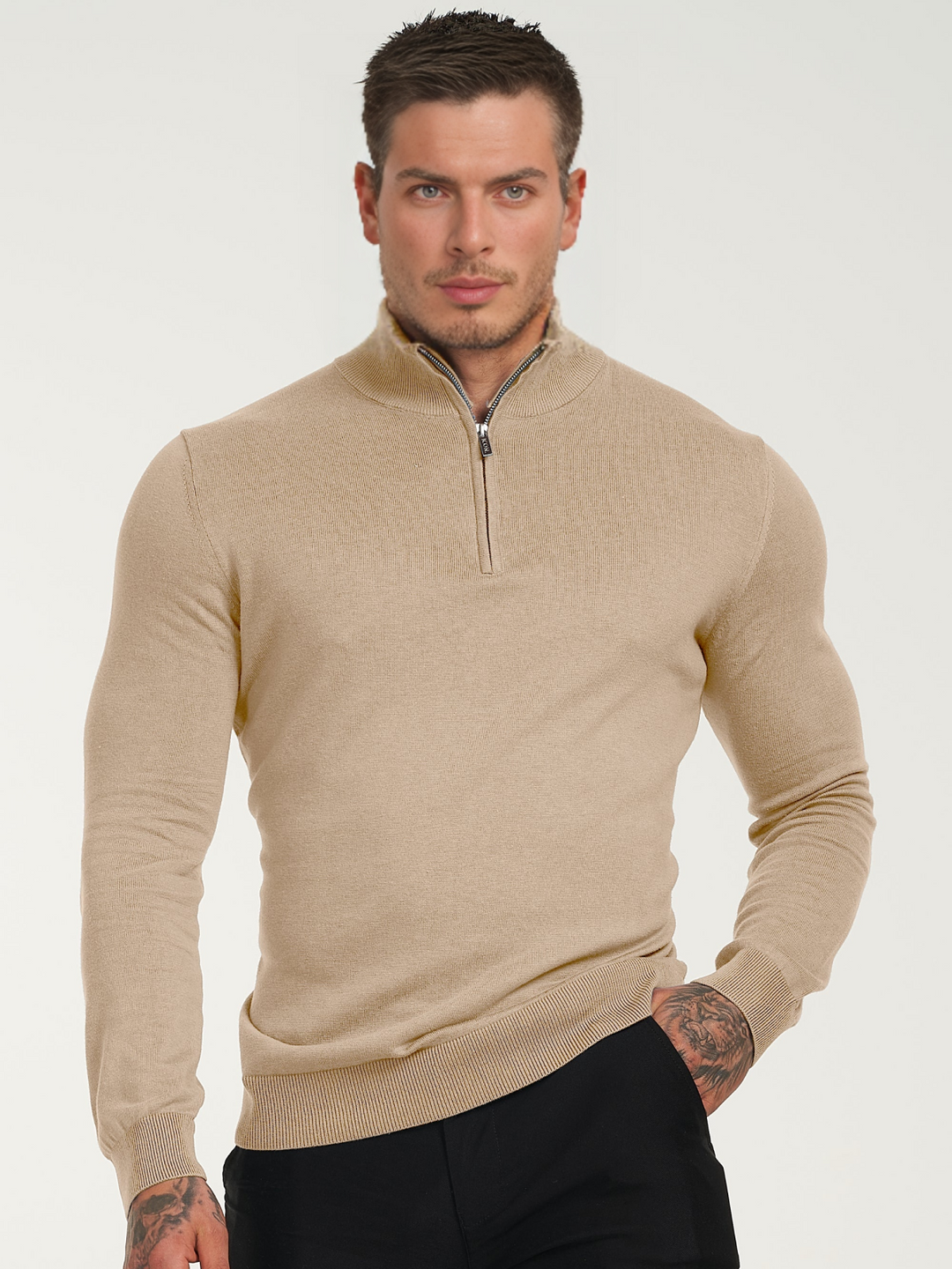 Sweater con medio cierre