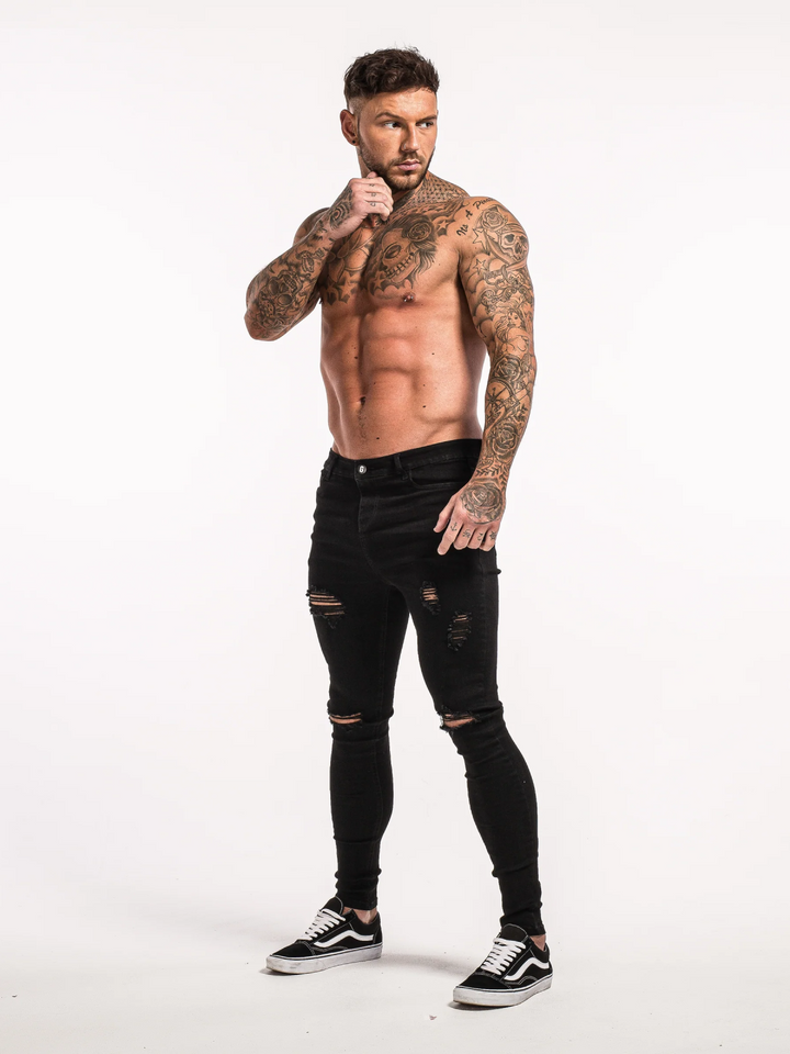 Jeans clásico negro rasgado